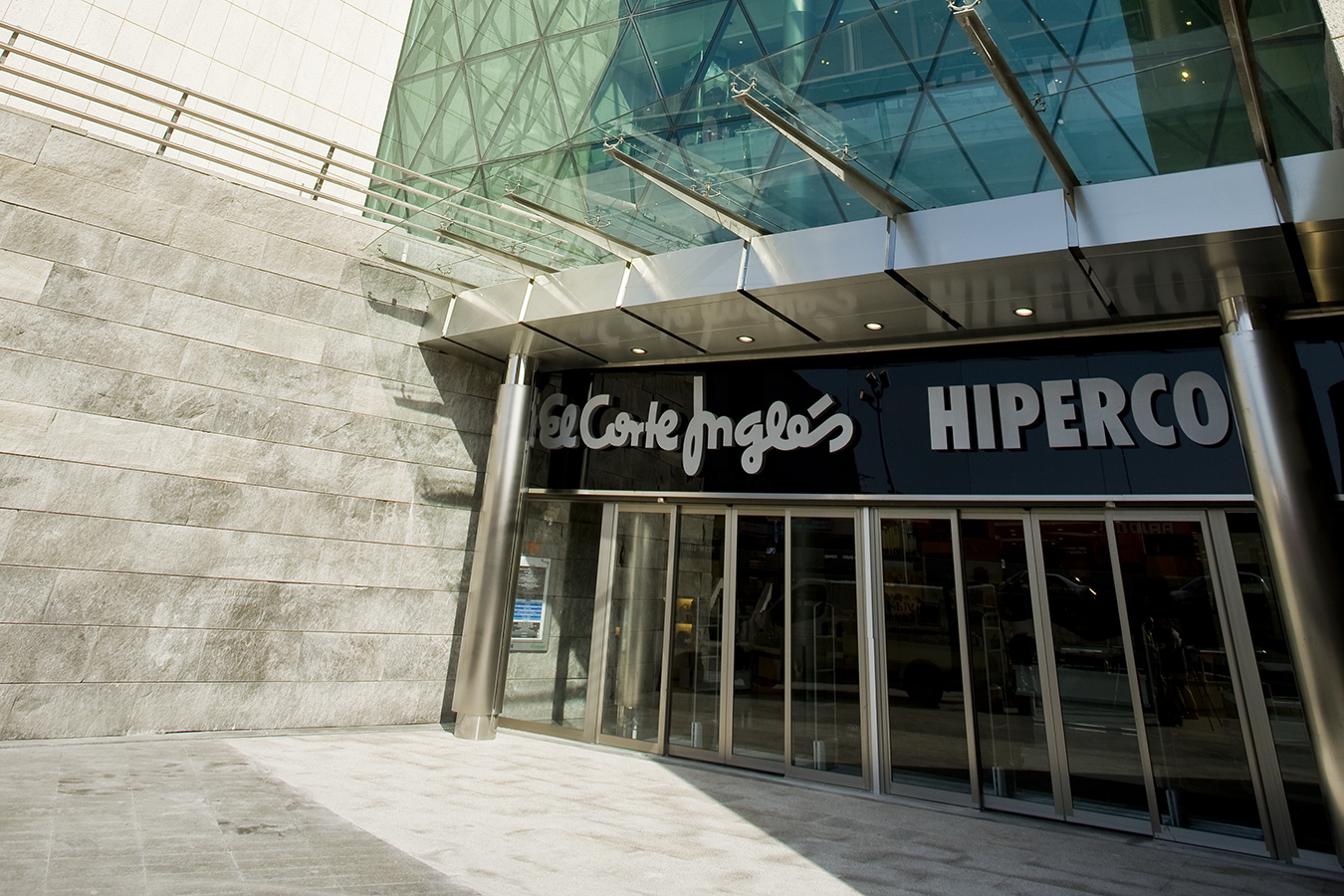 El Corte Inglés Hiperco Lisbon Portugal