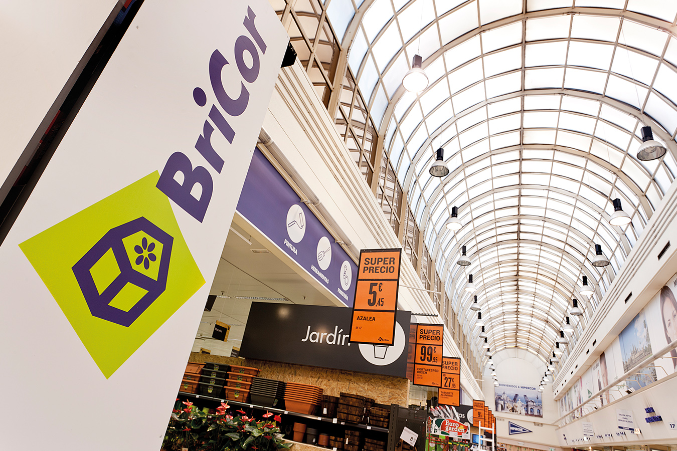 El Corte Inglés Bricor Furniture Home Décor brand