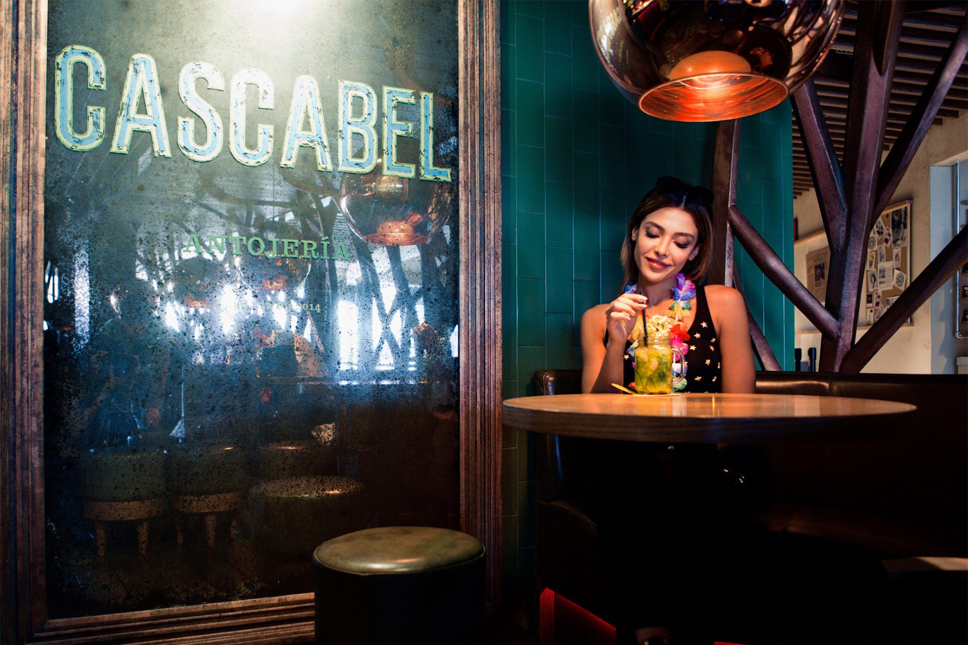 Yalda Golsharifi Blogger Cascabel Serrano 52 Madrid Versace