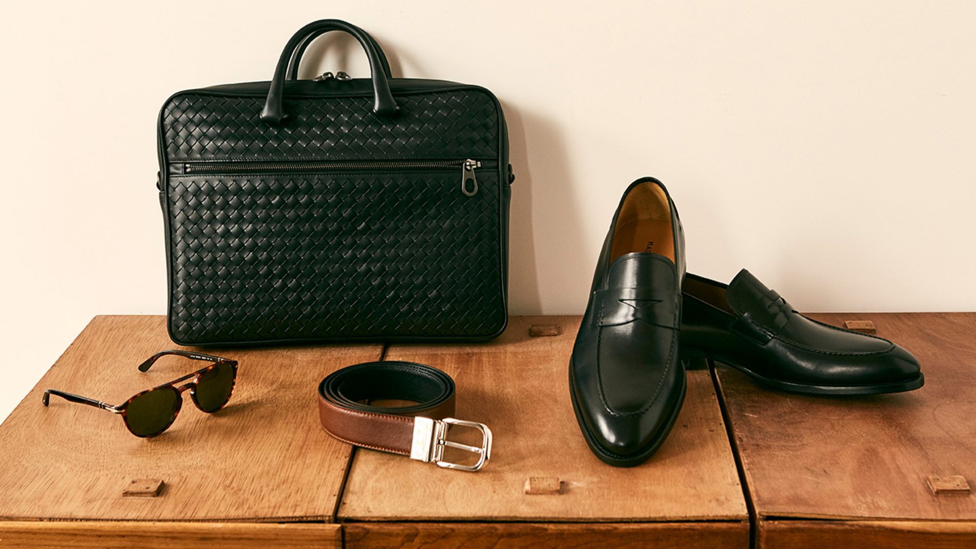 英格列斯男士配饰,鞋履,手提袋,皮带,Bottega Veneta,Ferragamo