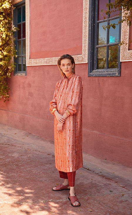 Luxury fashion woman